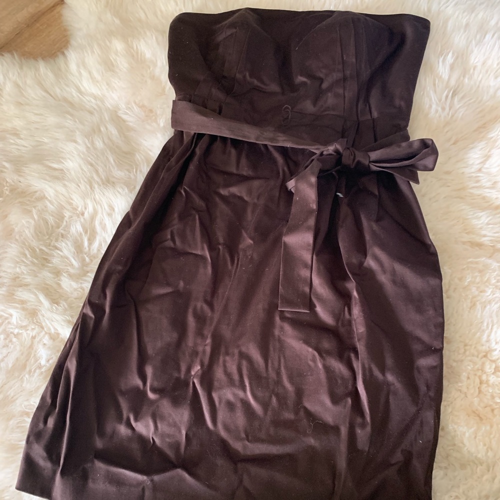 Brown strapless dress